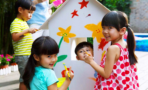 游戲在幼兒教育中的作用論文 游戲在幼兒教育中的作用論文