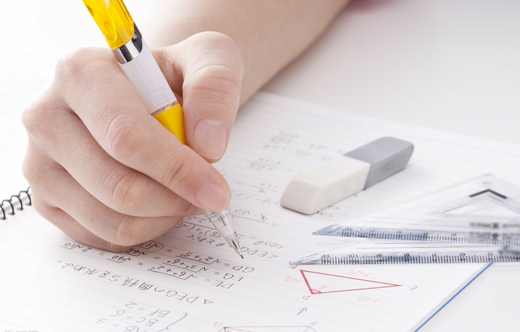 小學(xué)二年級數(shù)學(xué)論文