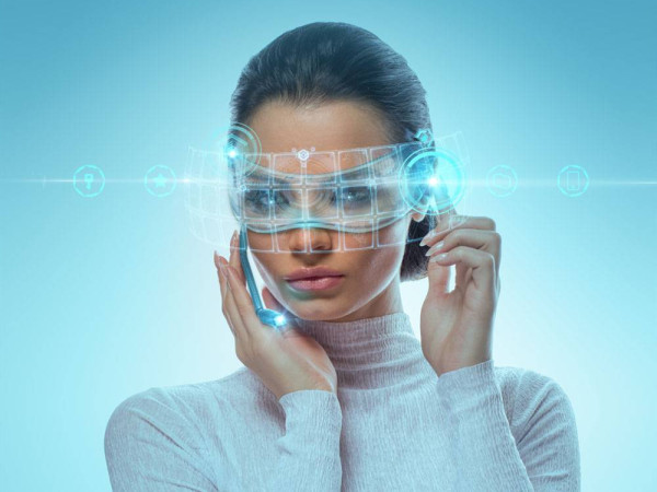 (科技論文)人臉識別技術的發(fā)展與功能（范文）